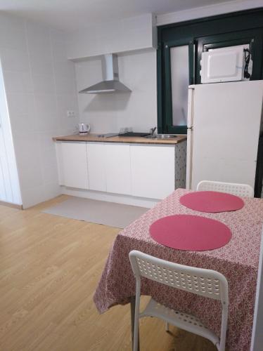 Una cocina o cocineta en Céntrico Estudio