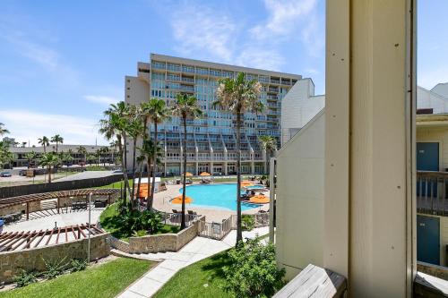 Gallery image of The ocean waves are calling! Relaxing setting with pool view in beachfront resort in South Padre Island