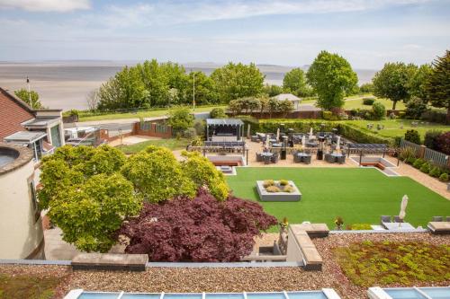 Holm House - Stylish Coastal Suites - HEDD Spa - Silures Bar & Restaurant photo 107