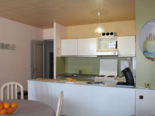 Appartement en Front de Mer à Port-la-Nouvelle avec Terrasse et Parking Privé - FR-1-229C-72