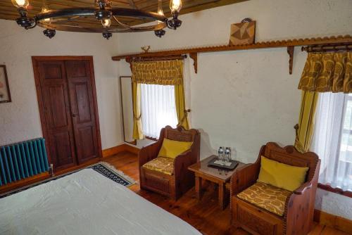 Postel nebo postele na pokoji v ubytování Biber Evi Assos