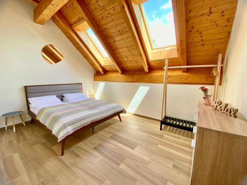 Posteľ alebo postele v izbe v ubytovaní Relax Apartment