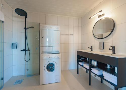 Koupelna v ubytování Grønnbuene Rorbu Hotel