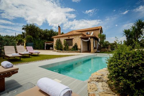 Πισίνα στο ή κοντά στο Sincerity Luxury Villa