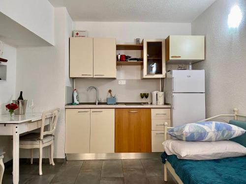 Apartment Papalina city center