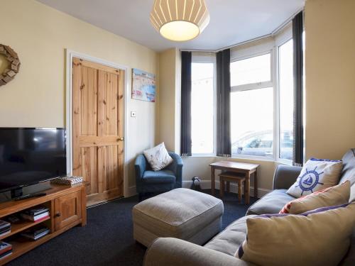 Pass the Keys Homely 2bed sleeps 4 Short walk to Southsea
