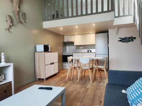 Kuchyň nebo kuchyňský kout v ubytování LENIE appartement reposant