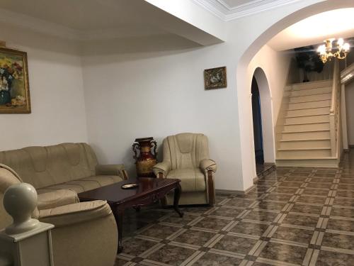 Zona de estar de Stepanavan Villa