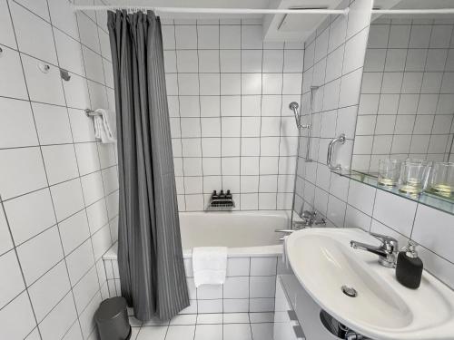 Koupelna v ubytování ARISER - Zug Central Business Apartment