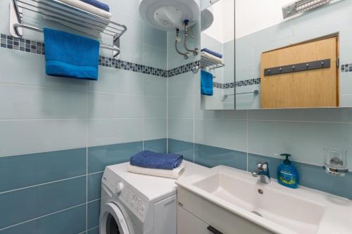 Kúpeľňa v ubytovaní Apartmani CroAdriaStay Pula