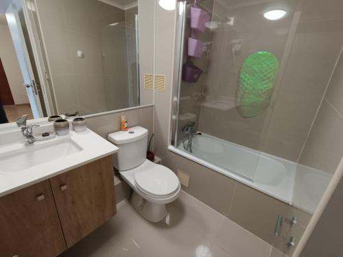 Et badeværelse på Departamento, Condominio Nueva Villarrica