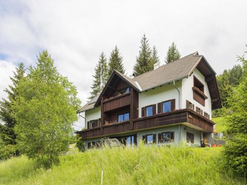 Beautiful apartment in Fresach  Carinthia in a holiday home with pool