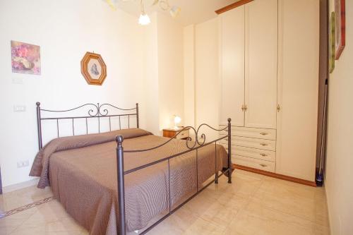 Gallery image of Etna-Royal-View-Appartamento-Monolocale-Vista-Mare in Trecastagni