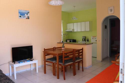 Kuchyň nebo kuchyňský kout v ubytování Kassandra Garden Residence