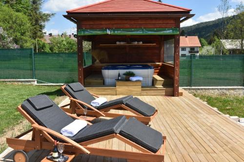 Fotografie z fotogalerie ubytování Apartments and Rooms kod Eli v destinaci Ravna Gora