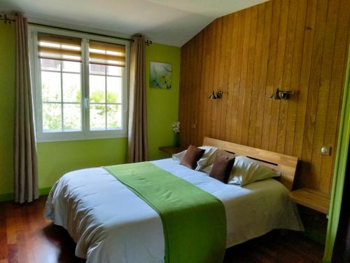 Cama o camas de una habitación en Au Saint-Amand
