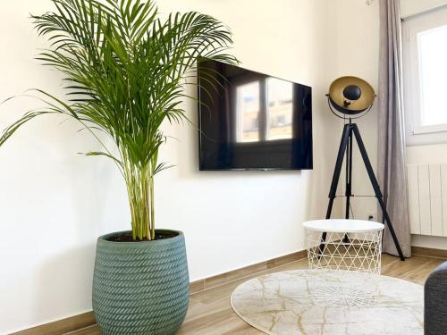 Duplex Centre Ville - 50m de la Plage - Clim - Garage - Netflix