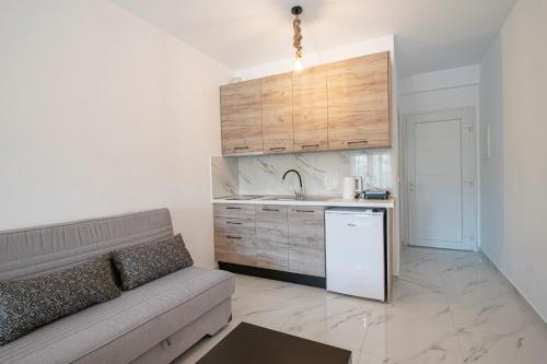 Nikiti Central Suites by Travel Pro Services - Nikiti Halkidiki