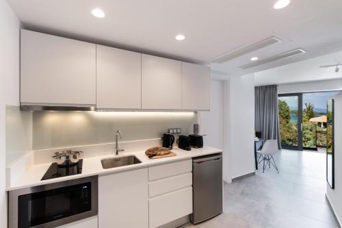 Dapur atau dapur kecil di Azul Apartments