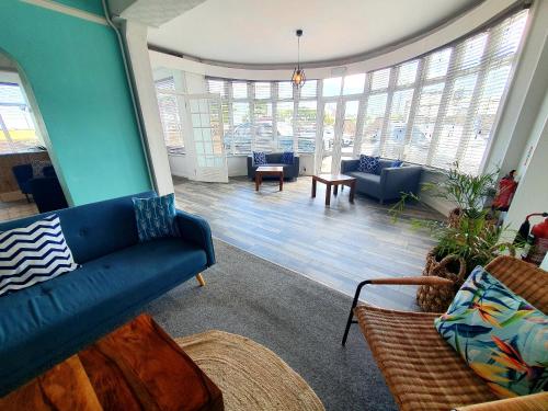 Gallery image of Beach Hotel Torbay B&B in Paignton