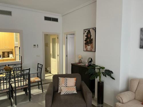 ISG Apartments Escuelas Pias FREE PARKING