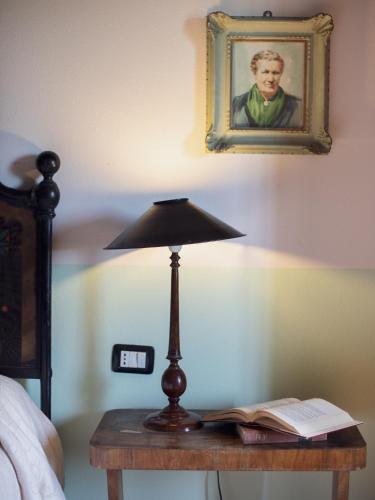 Una cama o camas en una habitación de Fattorie di Montechiaro