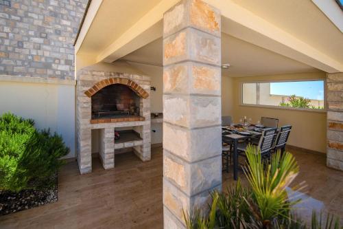 Gambar di galeri bagi Luxury Villa Miriam with private pool and jet pool near Dubrovnik di Ivanica