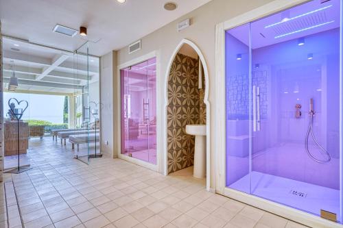 Gallery image of Madrigale Panoramic Lifestyle & Soulful Hotel in Costermano