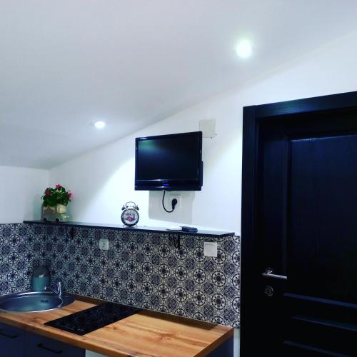 Una cocina o zona de cocina en Apartments Lido