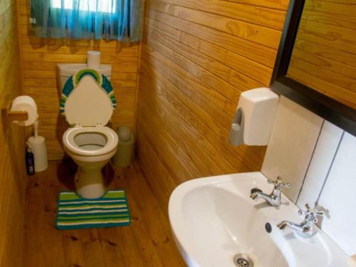 Koupelna v ubytování Inhaca Kanimambo Lodge