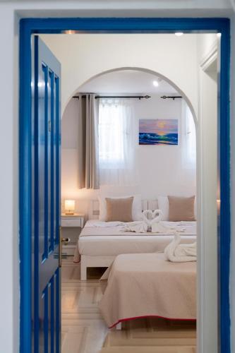 Gallery image of Ayeri Hotel in Parikia