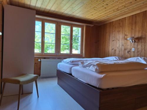 Chalet Engi Apt 1 for up to 8 People
