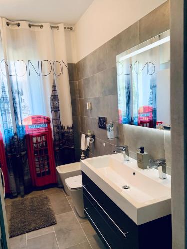 Grey Apartment Valenza – Photos 2
