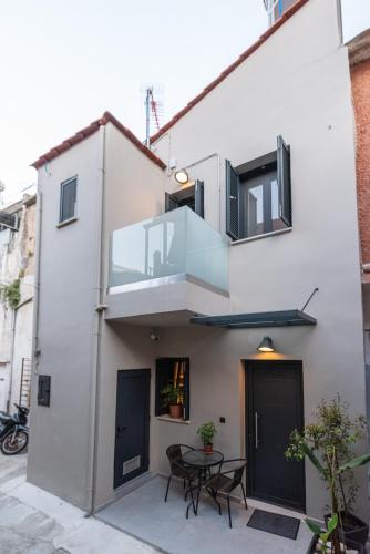 Chania Residence - City centre maisonette