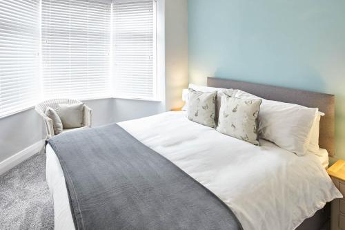 Ένα ή περισσότερα κρεβάτια σε δωμάτιο στο Host & Stay - Cobblestones