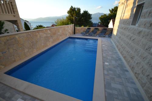 Πισίνα στο ή κοντά στο Luxury apartment "Blue Diamond"