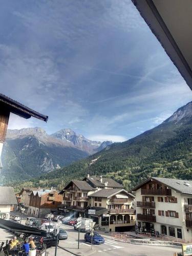 Appartement plein centre ville de Bozel