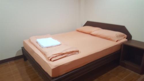 Ein Bett oder Betten in einem Zimmer der Unterkunft Phatra Hostel