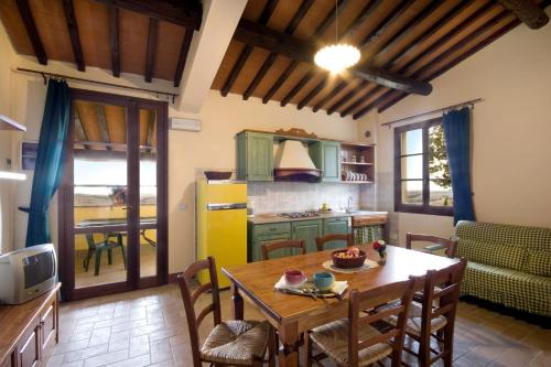 Η κουζίνα ή μικρή κουζίνα στο Agriturismo eco-bio Belmonte Vacanze