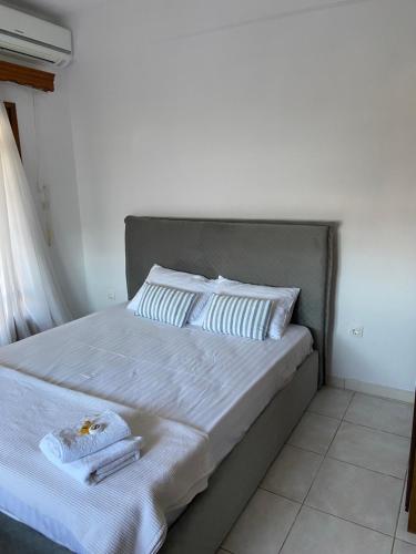 Gambar di galeri bagi Efi's House di Flogita