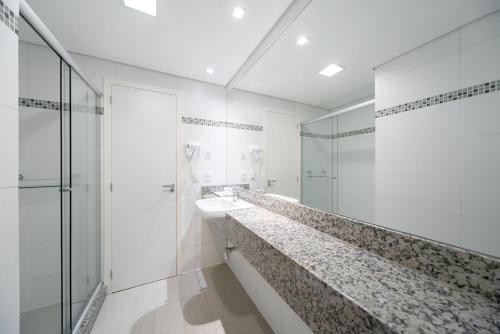 Ένα μπάνιο στο Hotel Laghetto Moinhos
