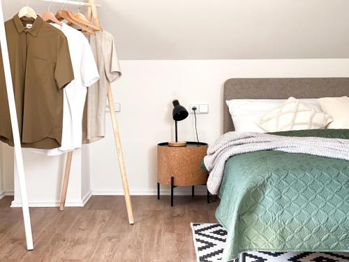 Una cama o camas en una habitación de Slapy Chata Hrdlička