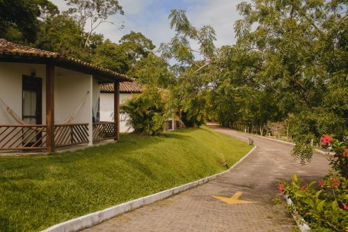 Κήπος έξω από το Hotel Vale do Jiquiriçá