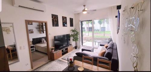 New building in the hearth of Budapest Free parking