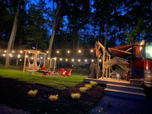 Zahrada ubytování 3E *Glamping at Treasure Lake*