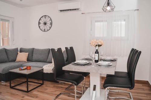 Fotografie z fotogalerie ubytování Apartmani Mario v destinaci Vodice