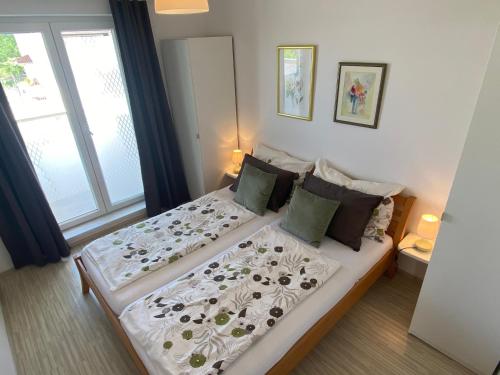 Katil atau katil-katil dalam bilik di Apartment Anita 3