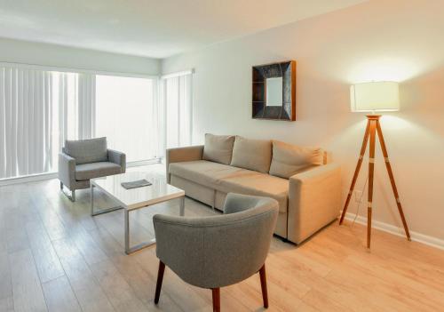 Designer River View Apartmentsにあるシーティングエリア