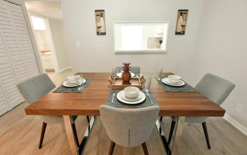 フォート・ローダーデールにあるDesigner River View Apartmentsのギャラリーの写真