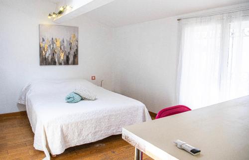 Joli T3 à Endoume à 600 m de la plage avec parking privé